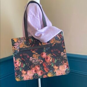 Exquisite Floral Black Tote Bag